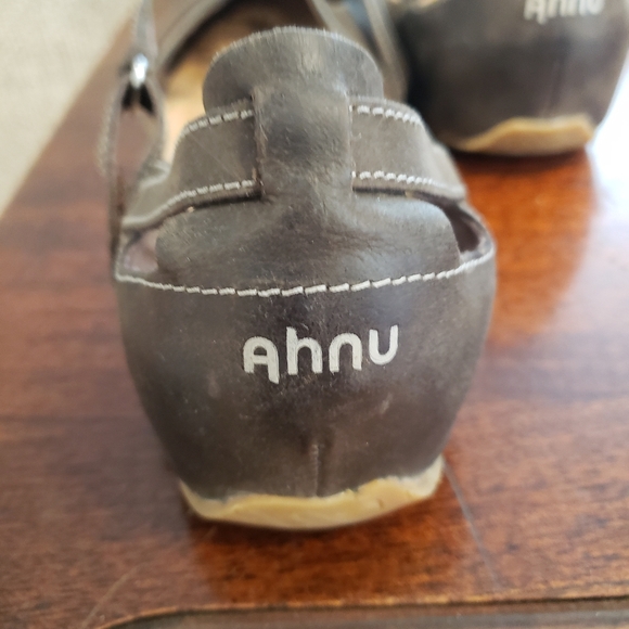 Ahnu Women's Dark Brown Flats with Strap - Picture 2 of 5
